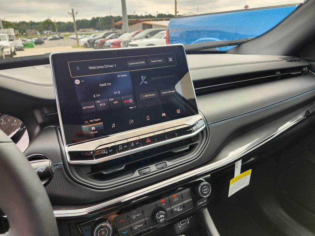new 2025 Jeep Compass car, priced at $29,335