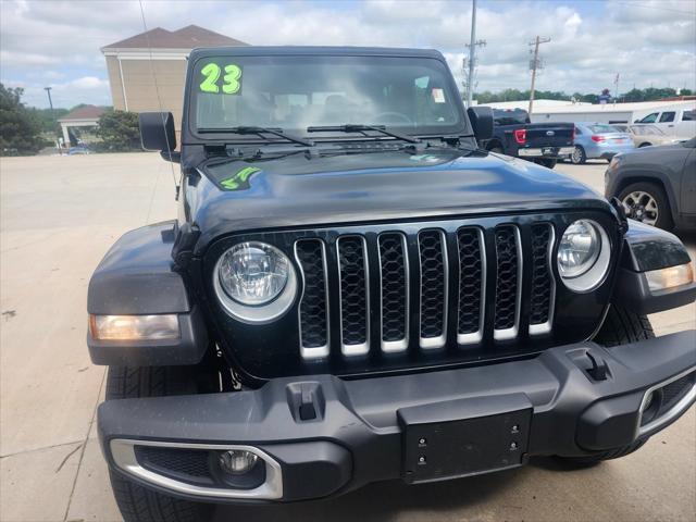 used 2023 Jeep Gladiator car, priced at $31,498