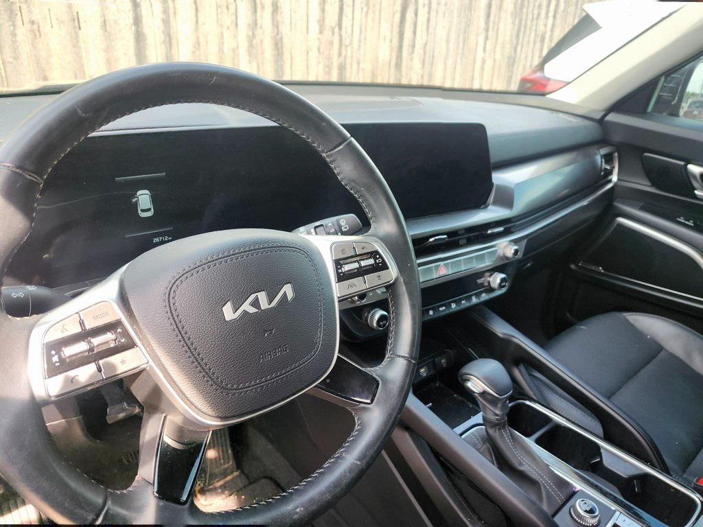 used 2024 Kia Telluride car, priced at $31,997