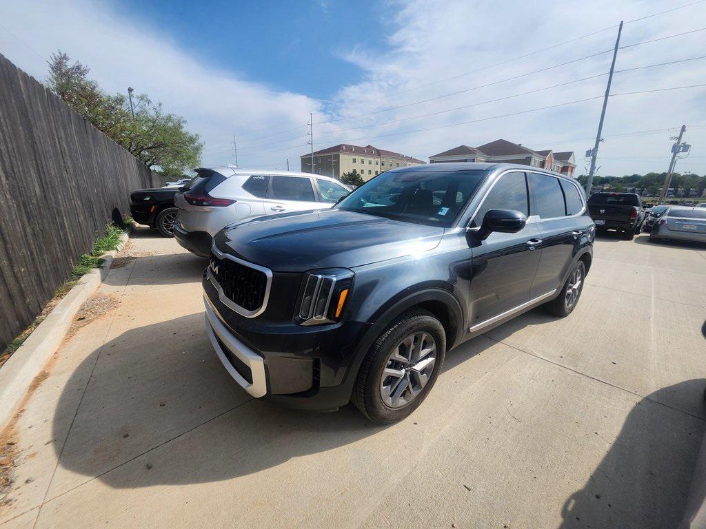 used 2024 Kia Telluride car, priced at $31,997