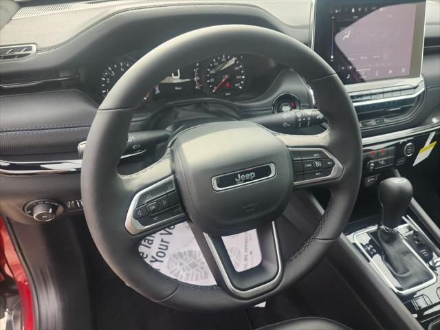 new 2025 Jeep Compass car, priced at $28,995
