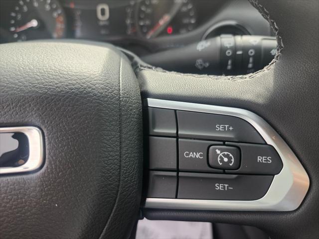 new 2025 Jeep Compass car, priced at $28,995