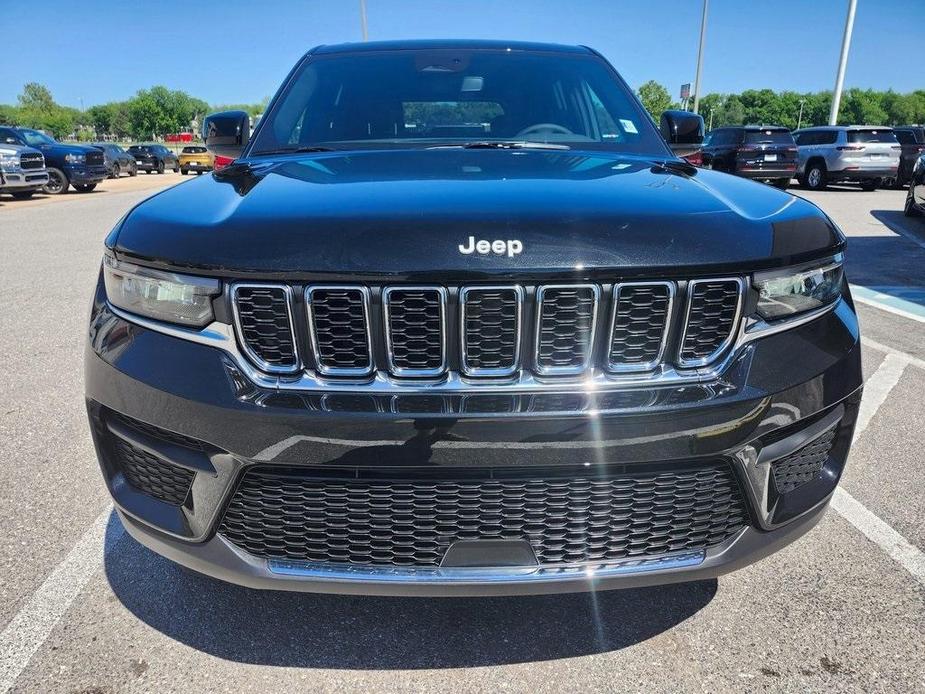 new 2024 Jeep Grand Cherokee car, priced at $39,881