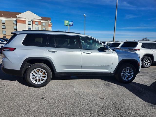 new 2024 Jeep Grand Cherokee L car, priced at $36,495