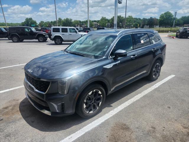 used 2024 Kia Sorento car, priced at $29,887