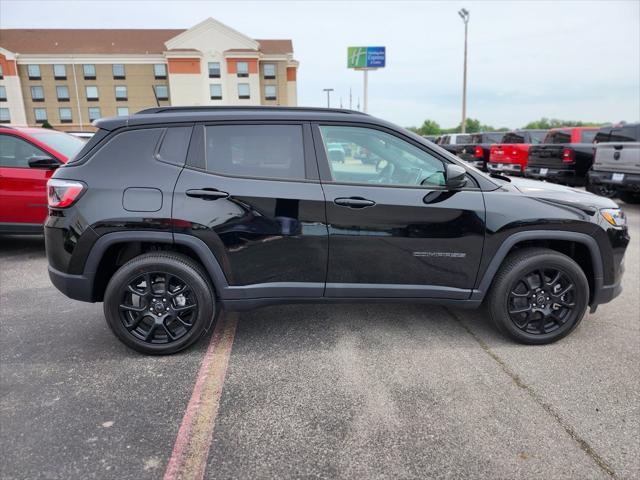 new 2025 Jeep Compass car, priced at $28,995