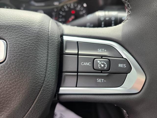 new 2025 Jeep Compass car, priced at $28,995
