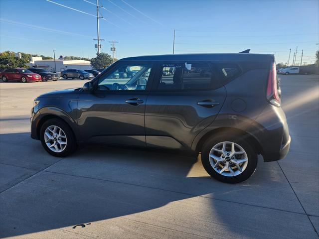 used 2023 Kia Soul car, priced at $17,748