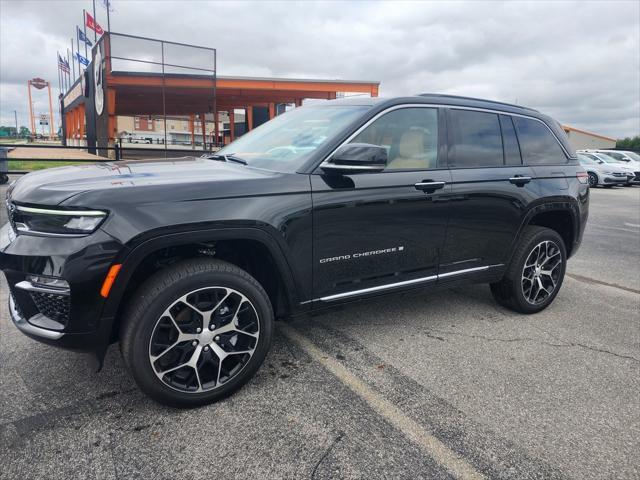 new 2025 Jeep Grand Cherokee car, priced at $61,870