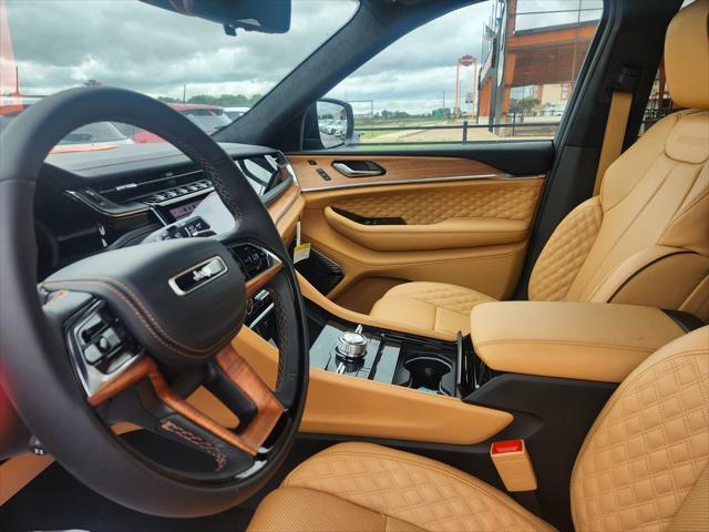new 2025 Jeep Grand Cherokee car, priced at $61,870