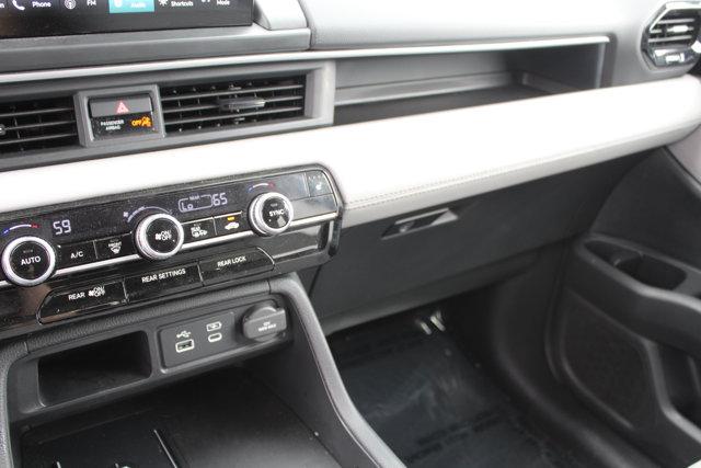 used 2025 Honda Pilot car, priced at $44,600