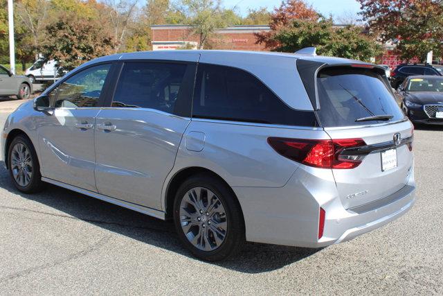 new 2025 Honda Odyssey car, priced at $44,005