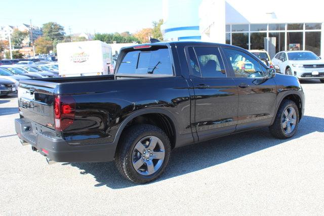 new 2025 Honda Ridgeline car, priced at $43,962