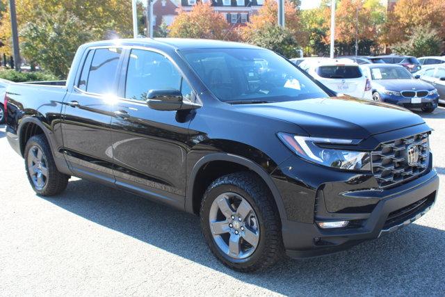 new 2025 Honda Ridgeline car, priced at $43,961