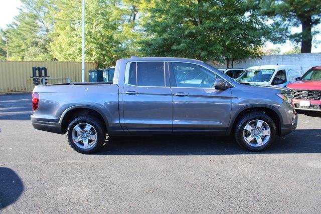 new 2025 Honda Ridgeline car, priced at $41,711