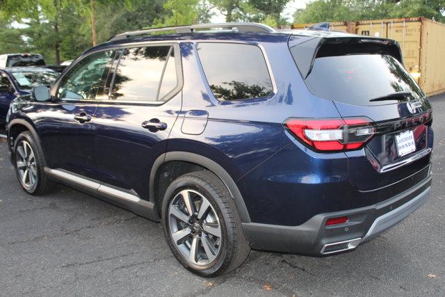 new 2025 Honda Pilot car, priced at $45,908