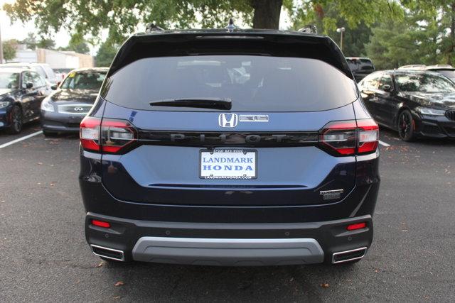 new 2025 Honda Pilot car, priced at $45,908