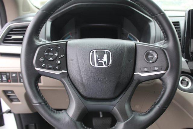 used 2024 Honda Odyssey car, priced at $38,198