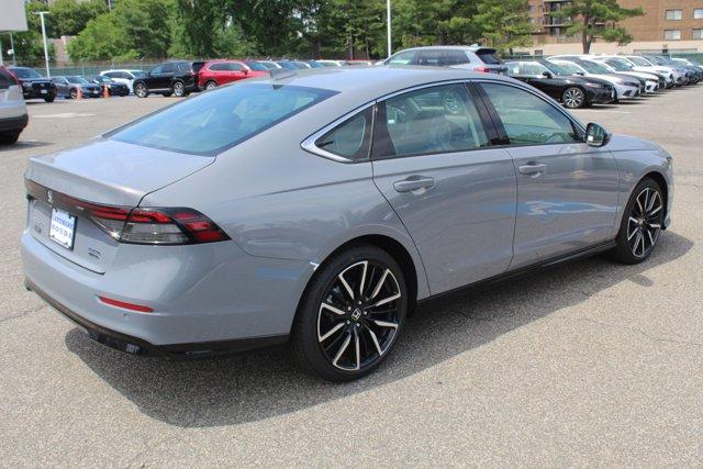 new 2024 Honda Accord Hybrid car, priced at $40,440