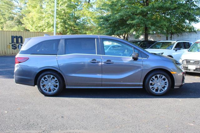 new 2025 Honda Odyssey car, priced at $44,005