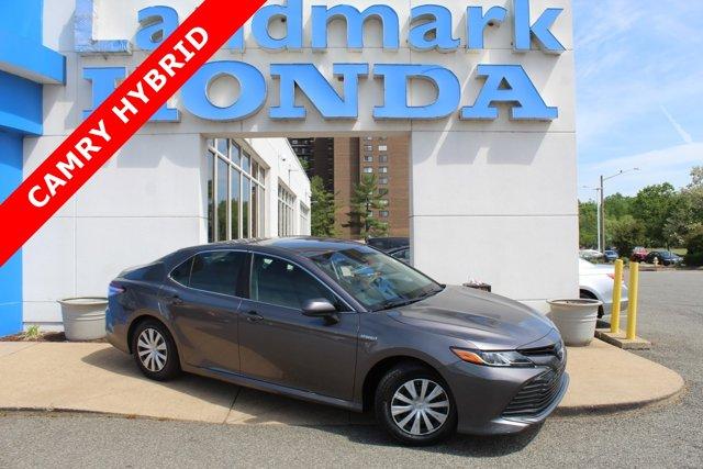 used 2018 Toyota Camry Hybrid car, priced at $17,698