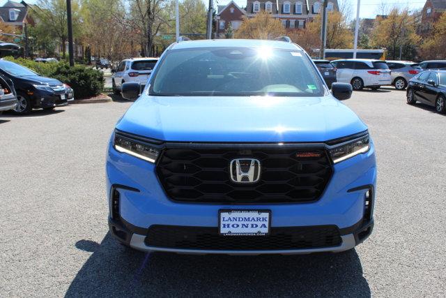 new 2025 Honda Pilot car, priced at $51,305