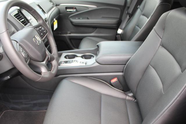 new 2025 Honda Ridgeline car, priced at $41,000