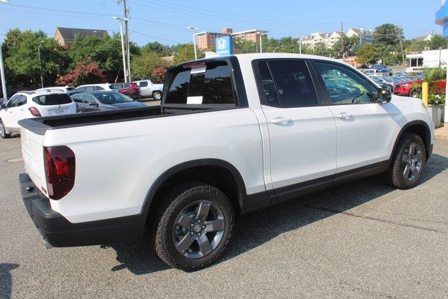 new 2024 Honda Ridgeline car, priced at $44,013