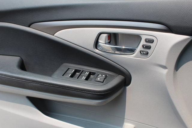 used 2022 Honda Pilot car, priced at $31,500