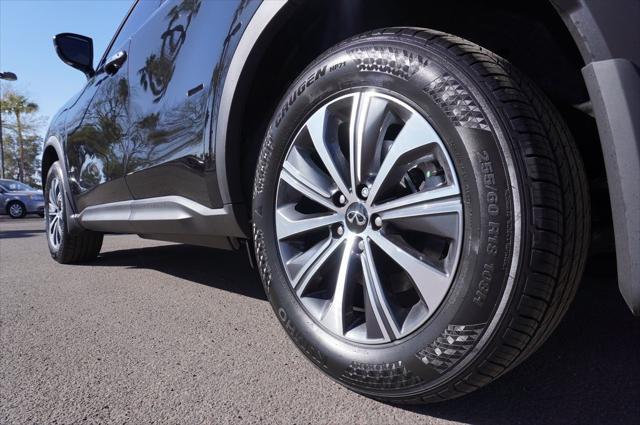 new 2025 INFINITI QX60 car, priced at $52,390