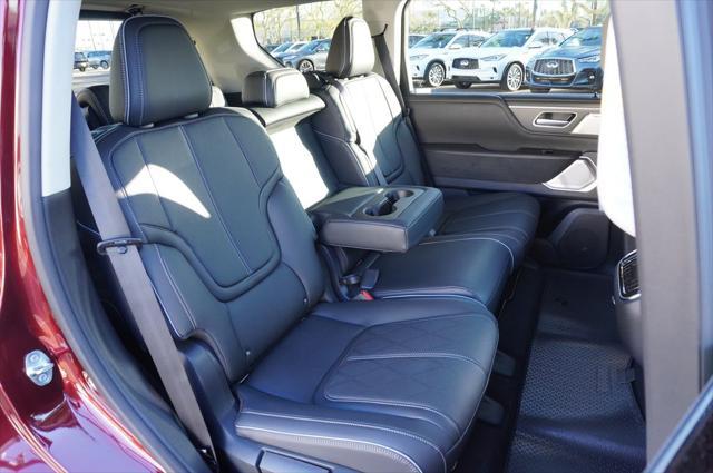 new 2025 INFINITI QX80 car, priced at $101,950