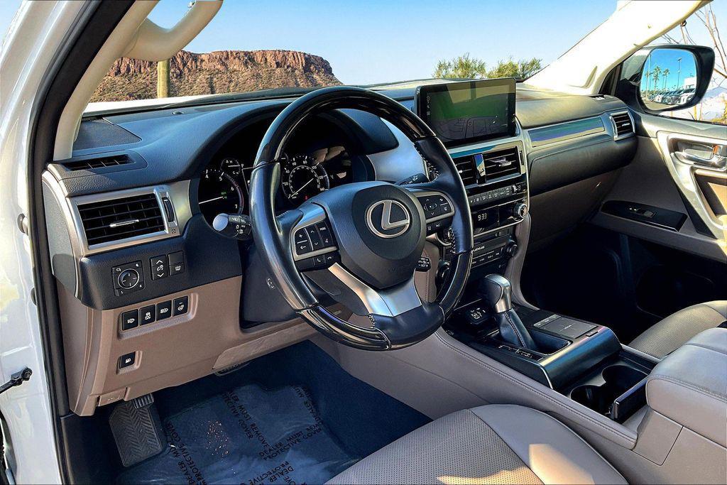 used 2022 Lexus GX 460 car, priced at $48,695