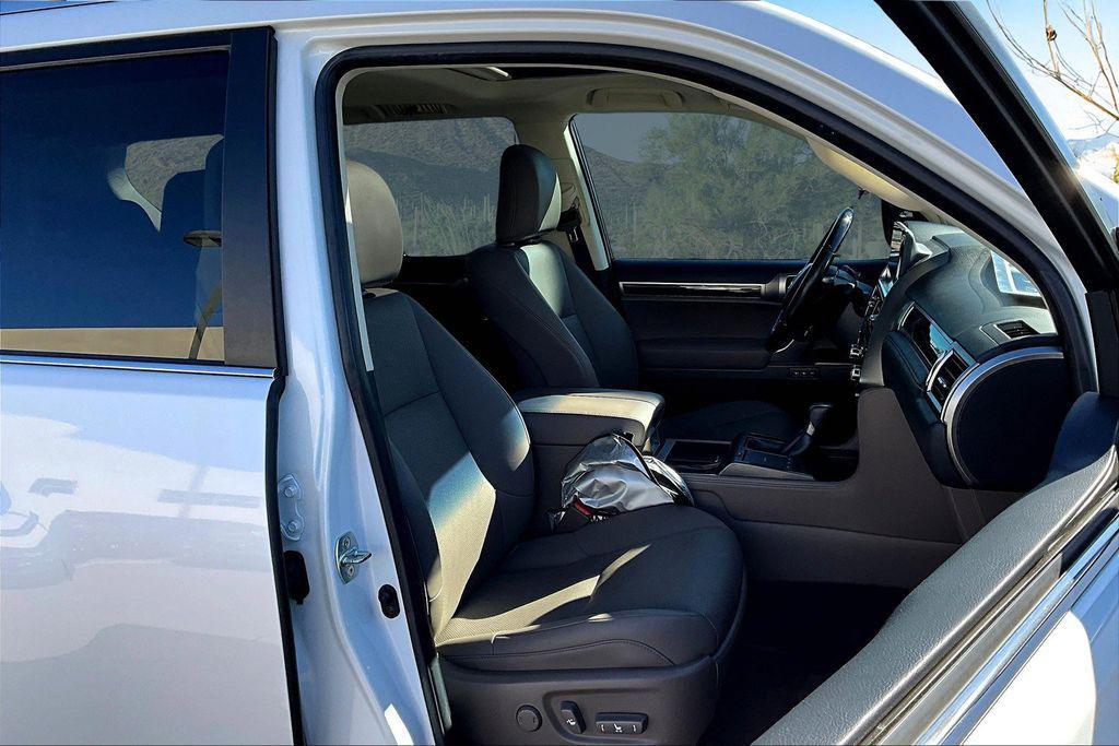 used 2022 Lexus GX 460 car, priced at $48,695