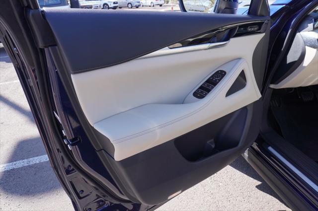 new 2025 INFINITI QX60 car, priced at $48,930