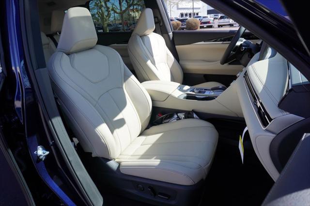 new 2025 INFINITI QX60 car, priced at $48,930