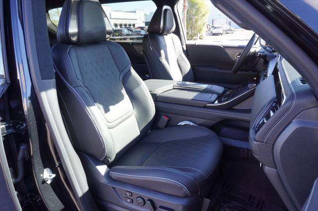 new 2025 INFINITI QX80 car, priced at $111,235