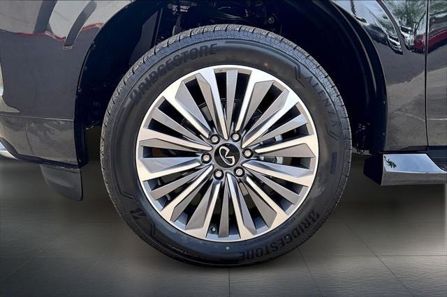 new 2025 INFINITI QX80 car, priced at $88,100