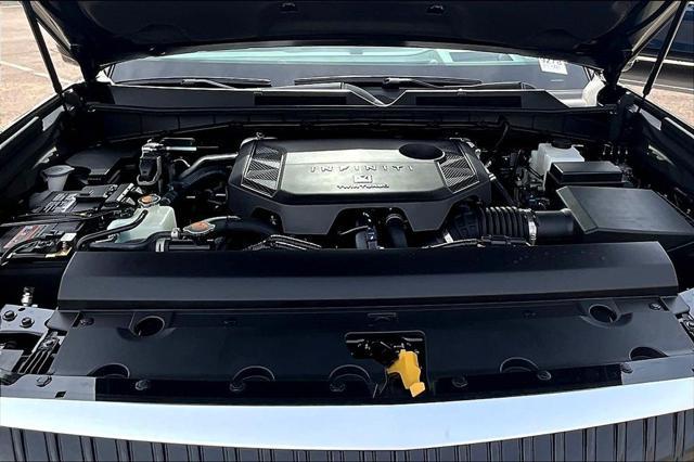new 2025 INFINITI QX80 car, priced at $88,100