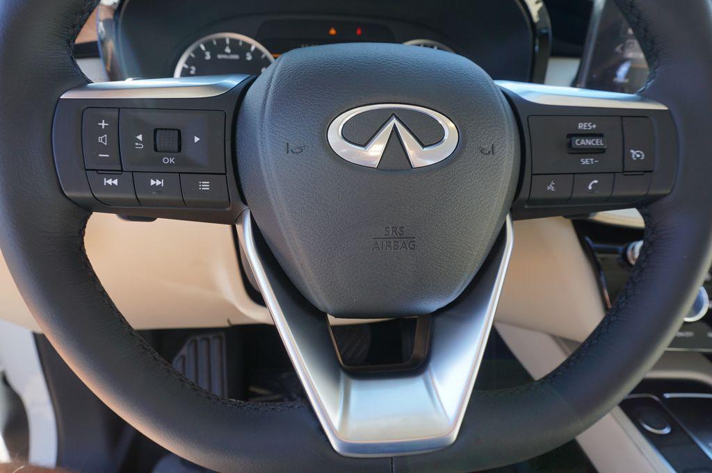 used 2025 INFINITI QX60 car, priced at $40,494
