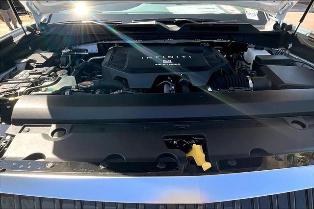 new 2025 INFINITI QX80 car, priced at $98,845