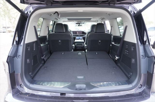 used 2025 INFINITI QX80 car, priced at $84,115