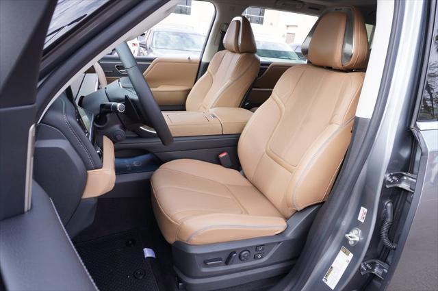 new 2025 INFINITI QX80 car, priced at $98,640