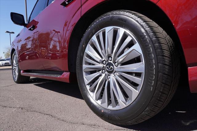 new 2025 INFINITI QX80 car, priced at $88,795
