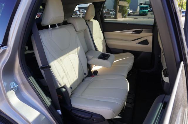 new 2025 INFINITI QX60 car, priced at $57,358