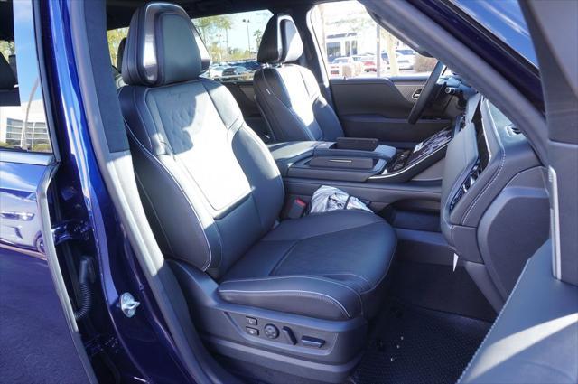 new 2025 INFINITI QX80 car, priced at $109,000