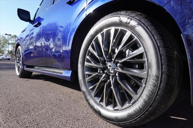new 2025 INFINITI QX80 car, priced at $109,000