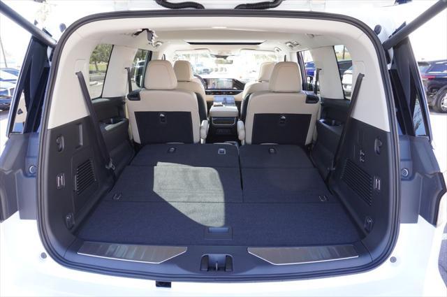 used 2025 INFINITI QX80 car, priced at $85,390
