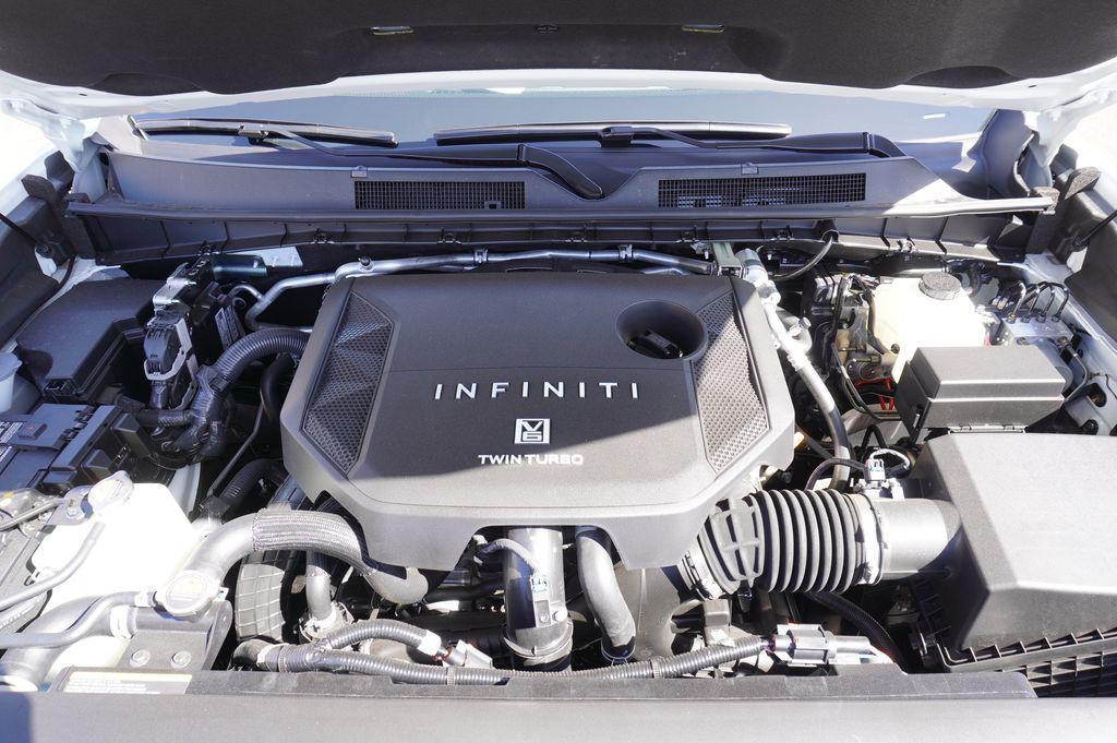 used 2025 INFINITI QX80 car, priced at $85,382