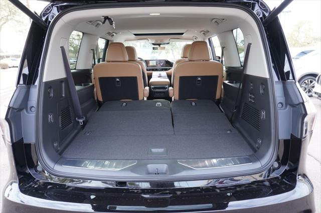 new 2025 INFINITI QX80 car, priced at $88,100