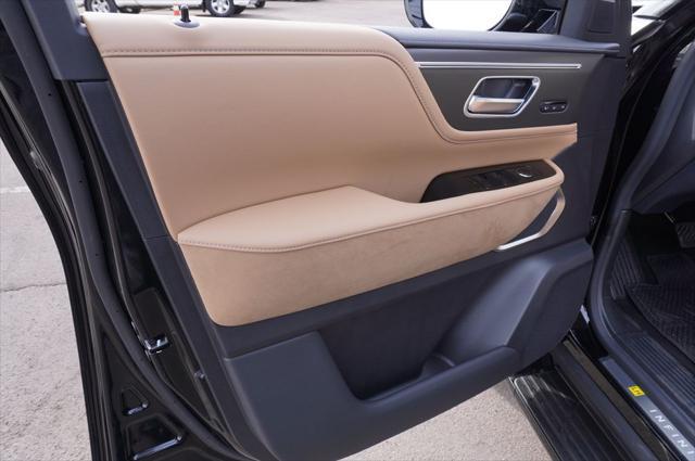 new 2025 INFINITI QX80 car, priced at $88,100